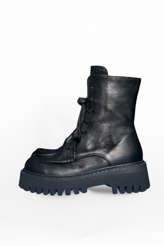 Lofina Black Lace Up Boot w/Zip