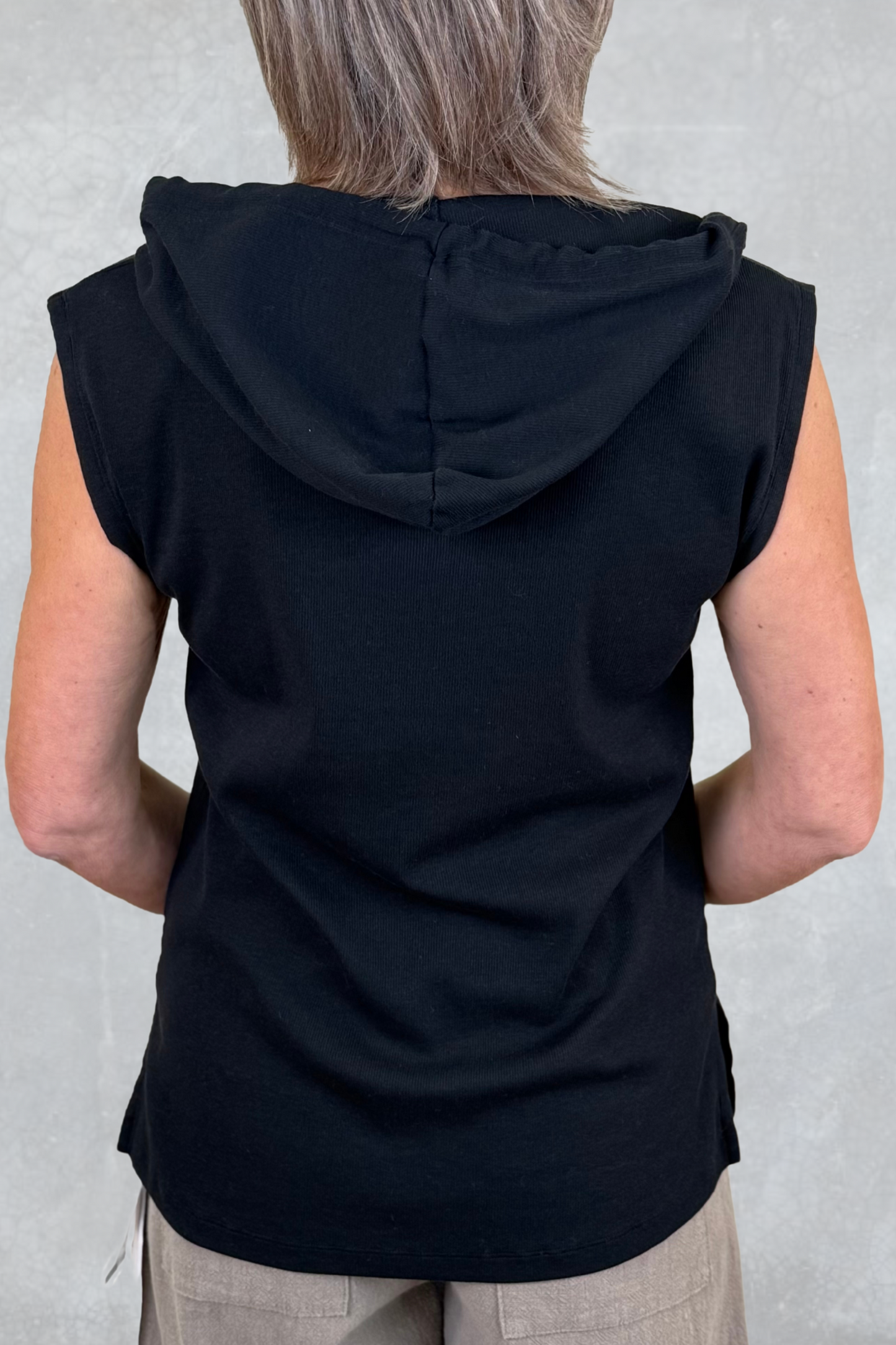 Lurdes Bergada Black Hooded Sleeveless T-Shirt