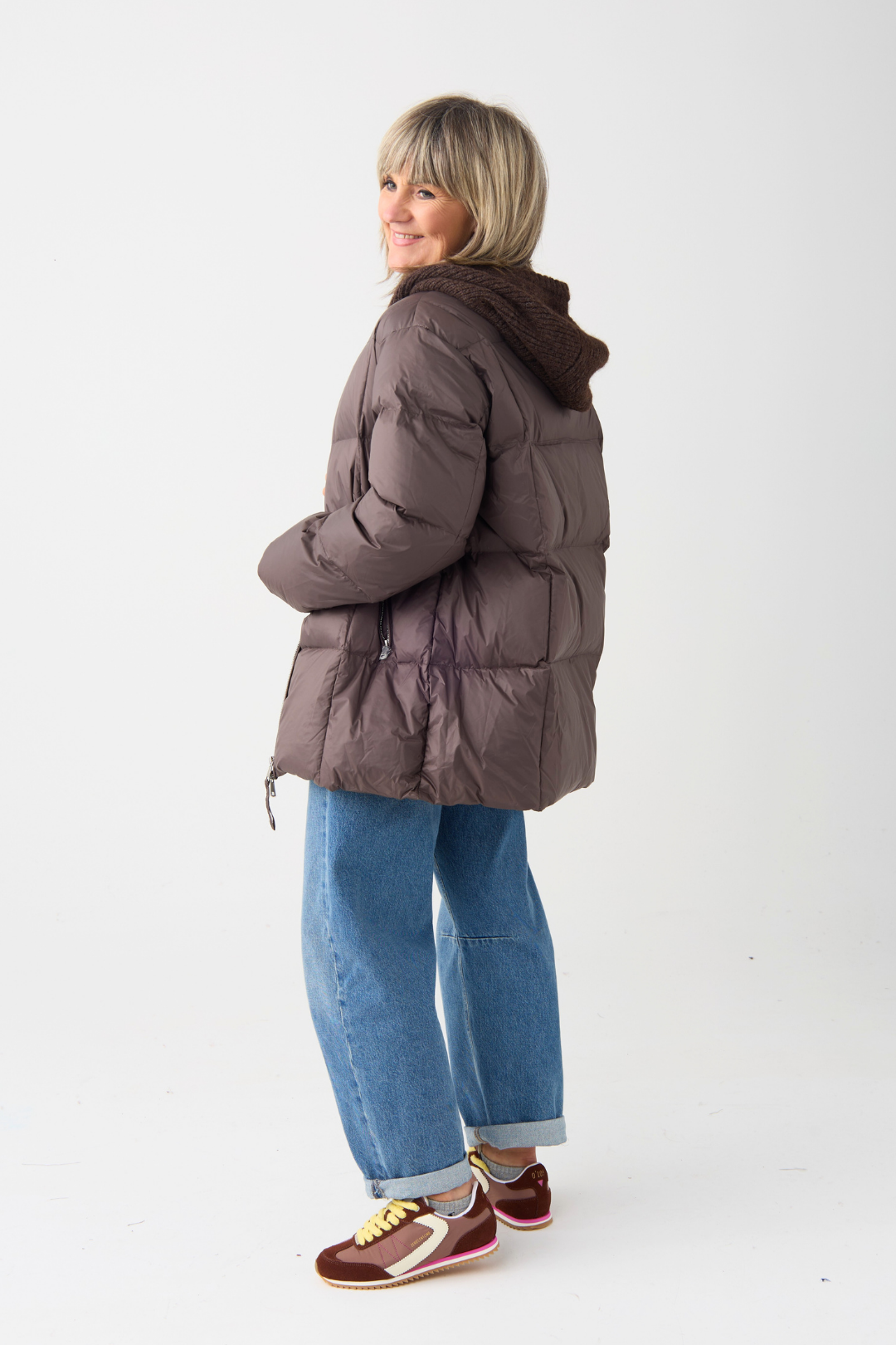 el2 Dark Brown Coat w/Snood