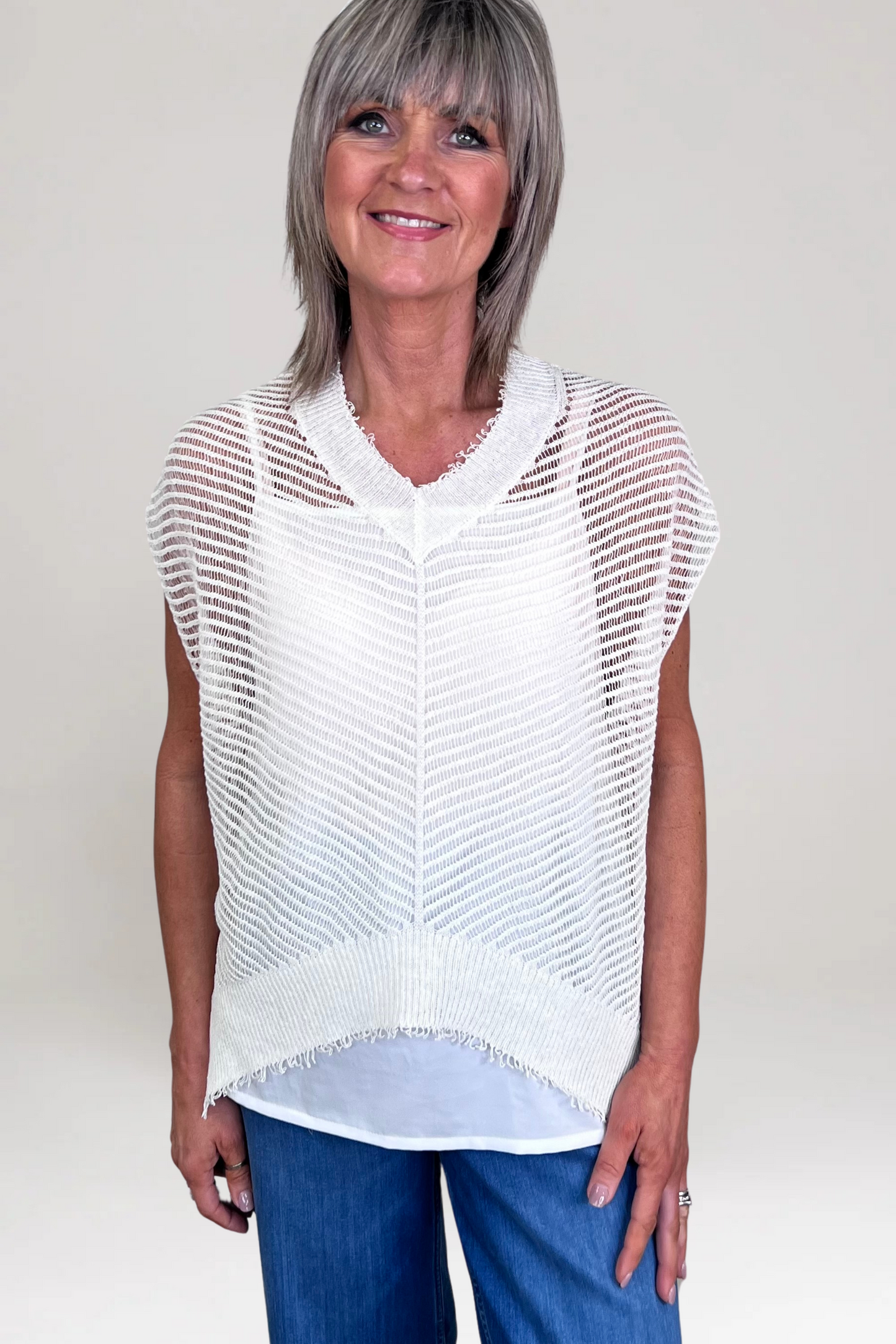 el2 Cream V-Neck Knit