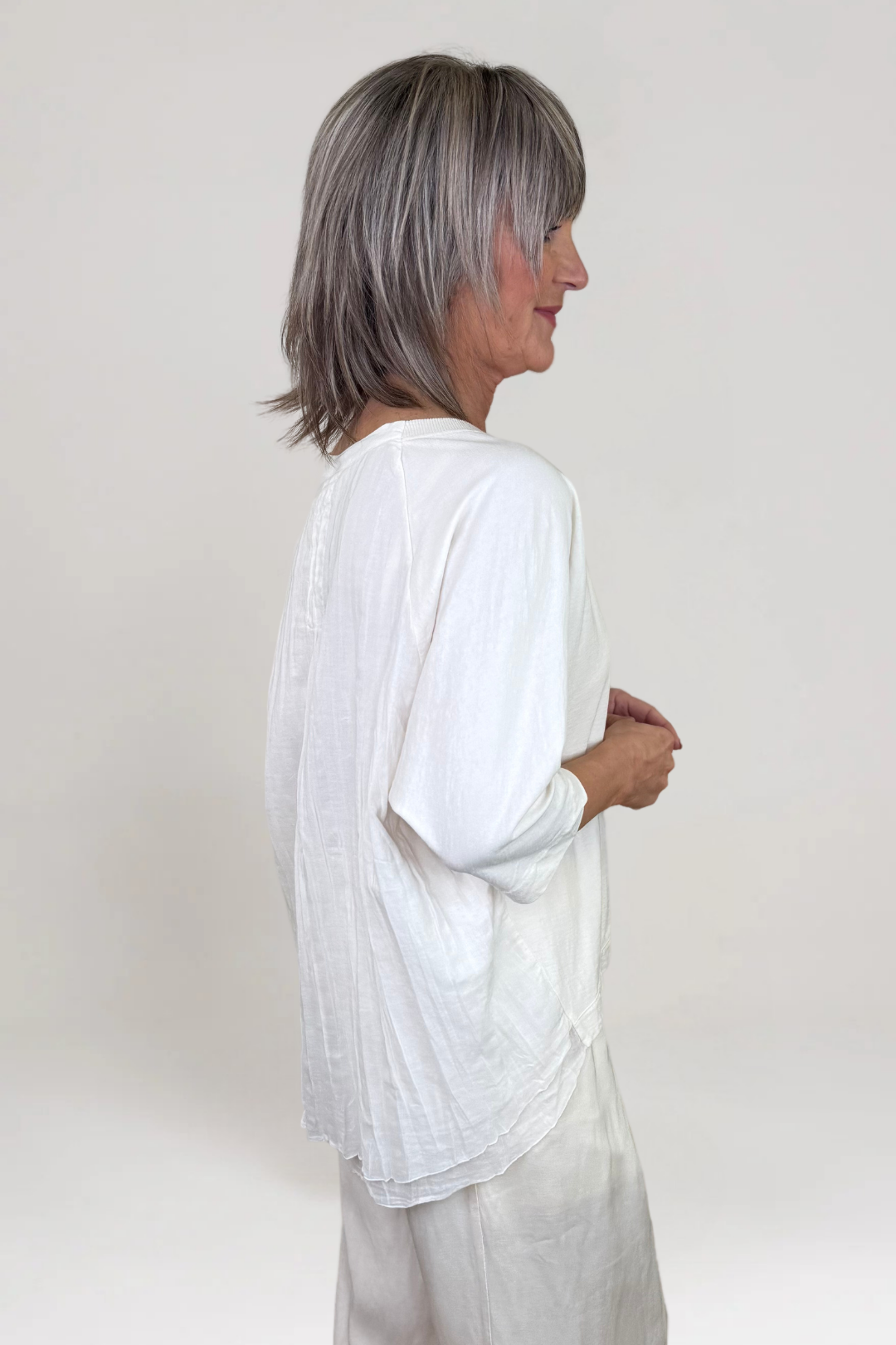 European Culture Cream T-Shirt with Back Frills