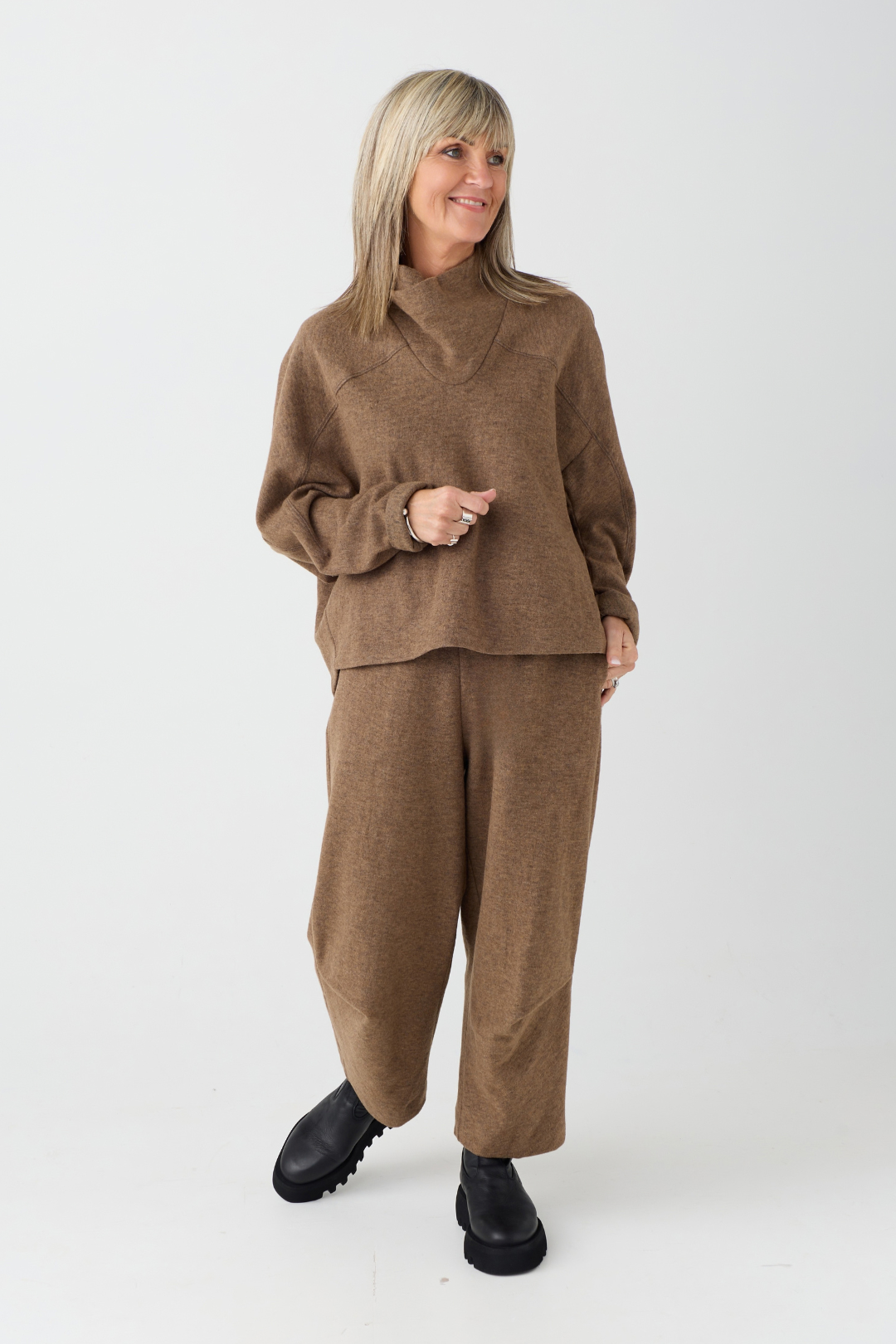 el2 Soft Camel Top 1073