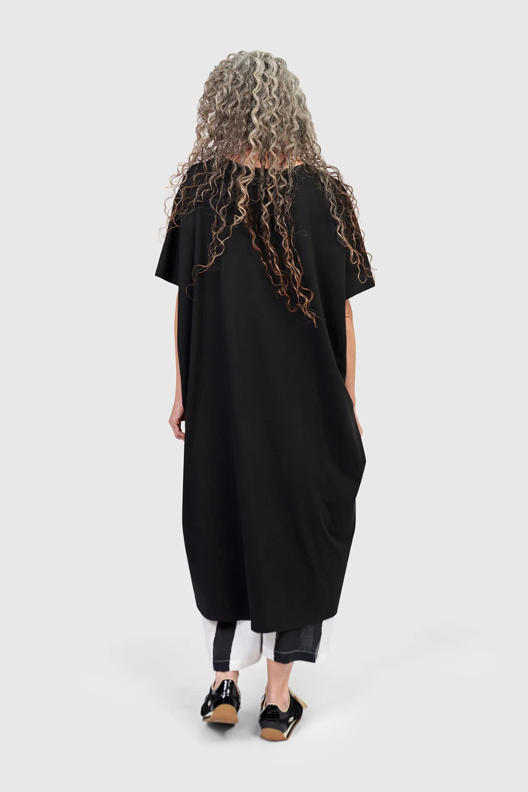 URBAN Black Cutout Tunic Top