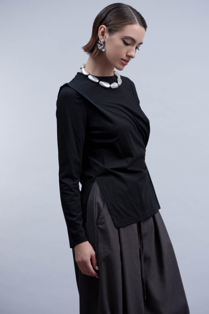 Haako Black Button Detail LS Top H2022