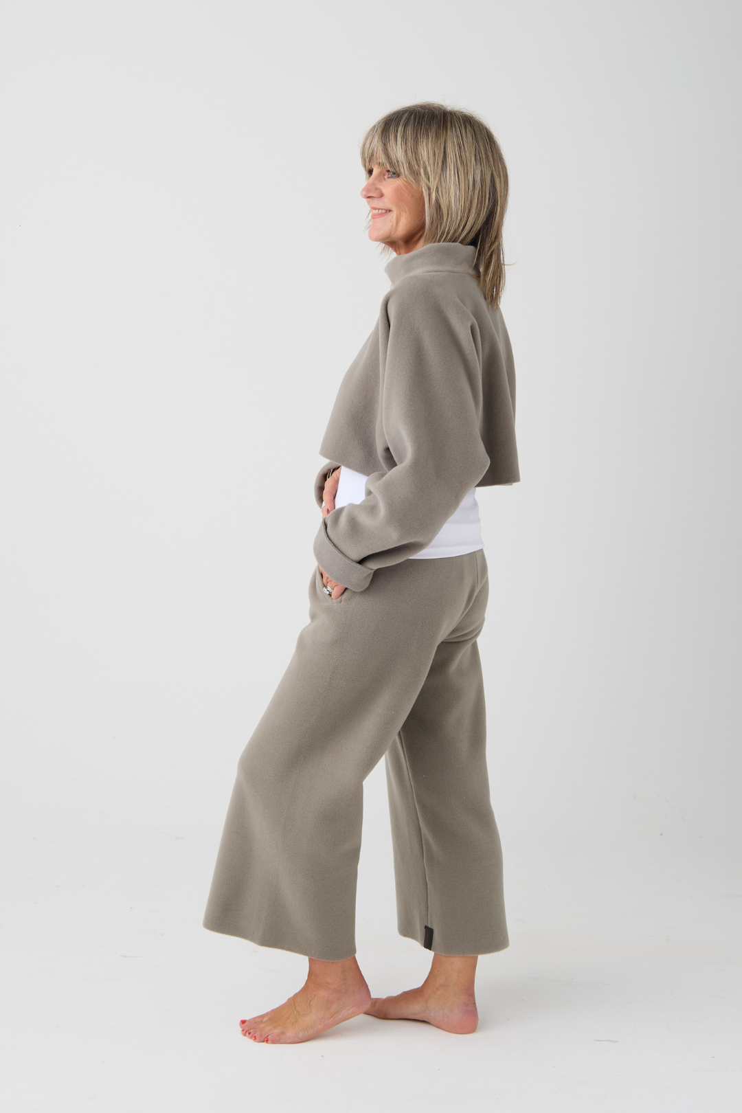 HS Elephant Cropped Flare Trousers