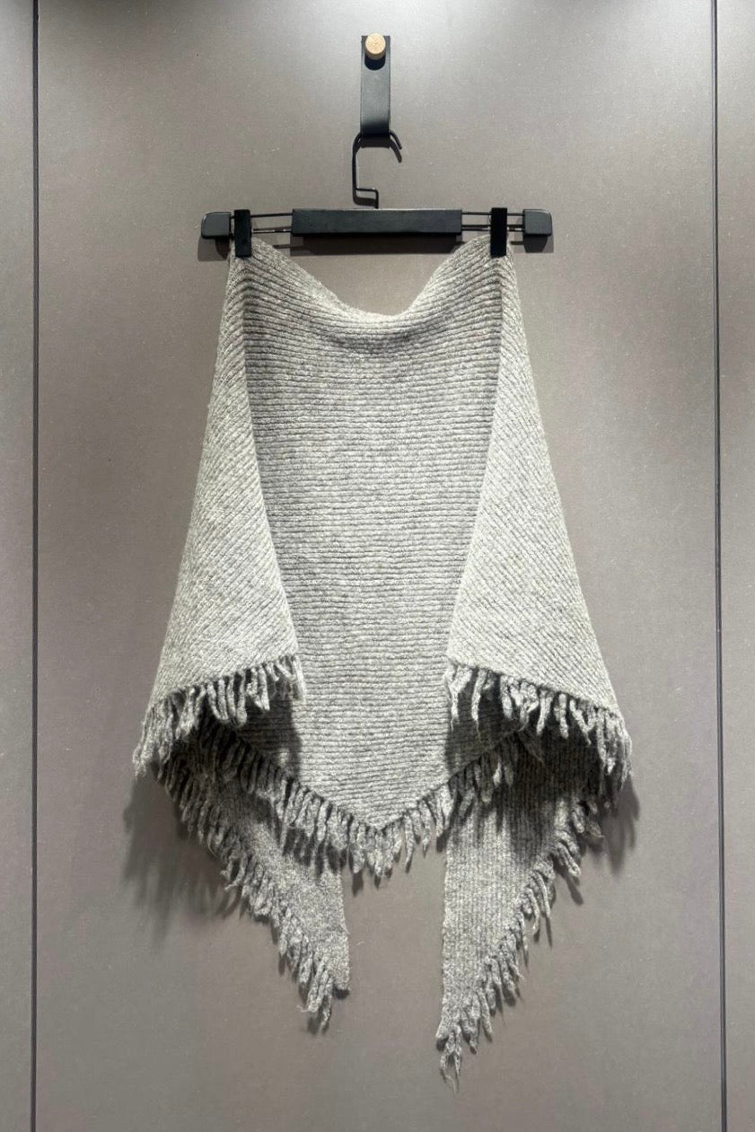 el2 Light Grey Triangle Scarf w/Fringe Edge