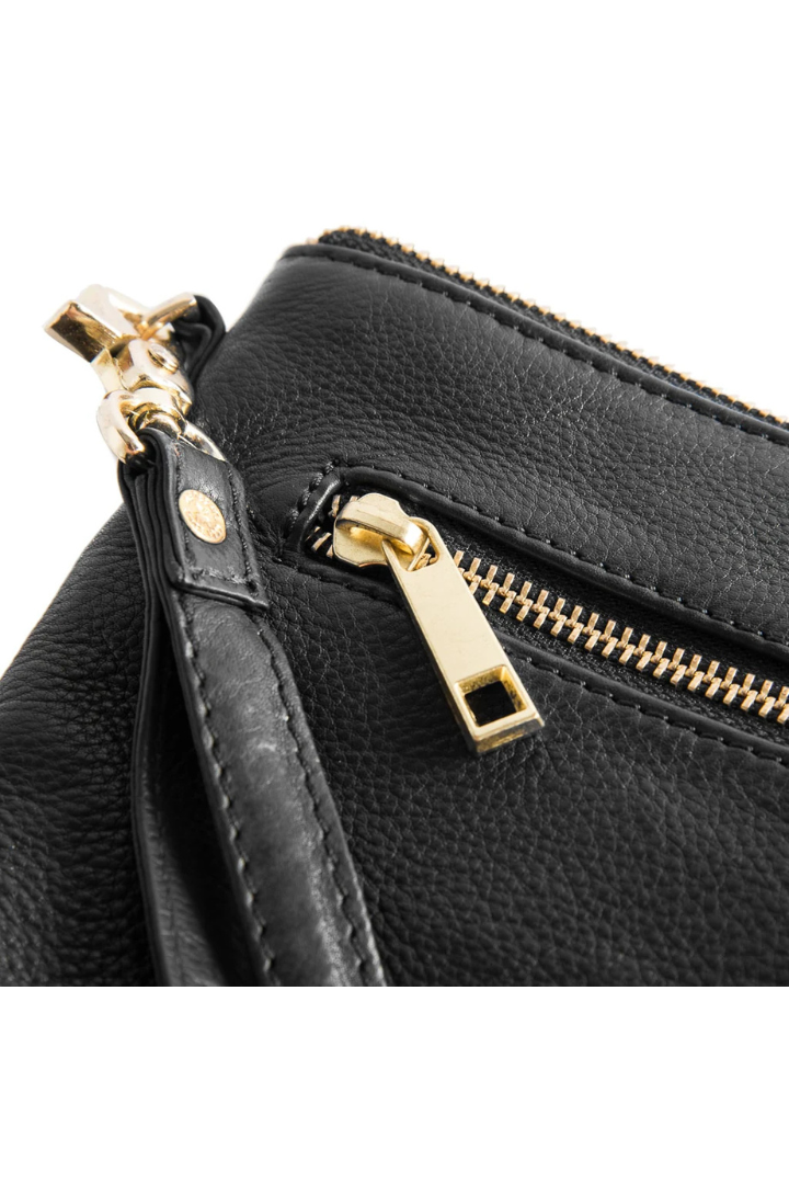 Depeche Black (Nero) Leather Clutch Bag