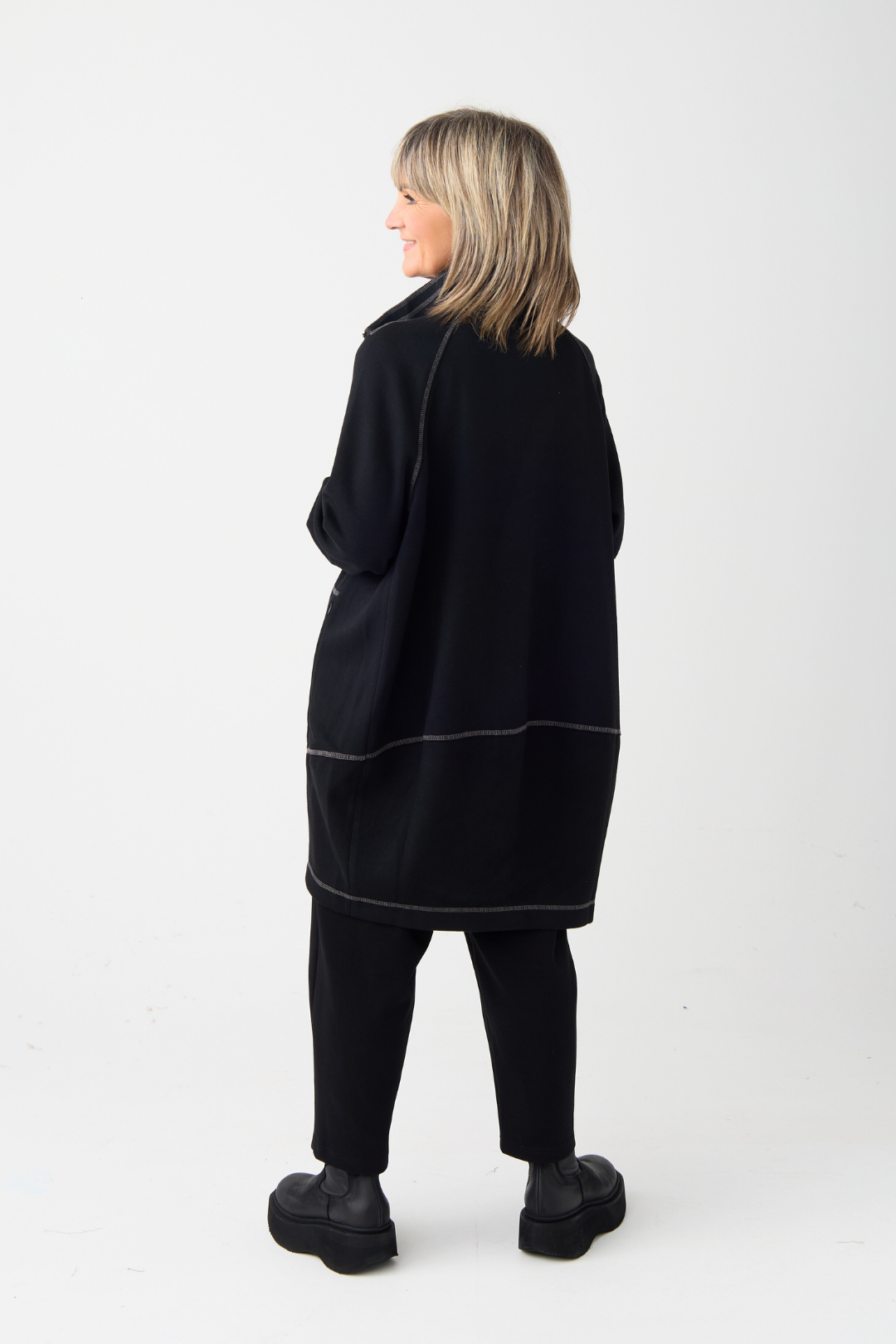 el2 Black Contrast Stitch Jacket