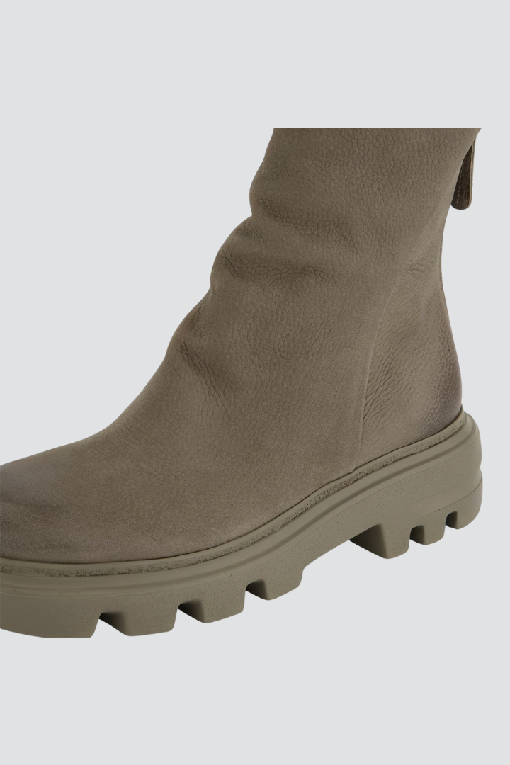 Paul Green Taupe Nubuk/Grained Zip Back Boot