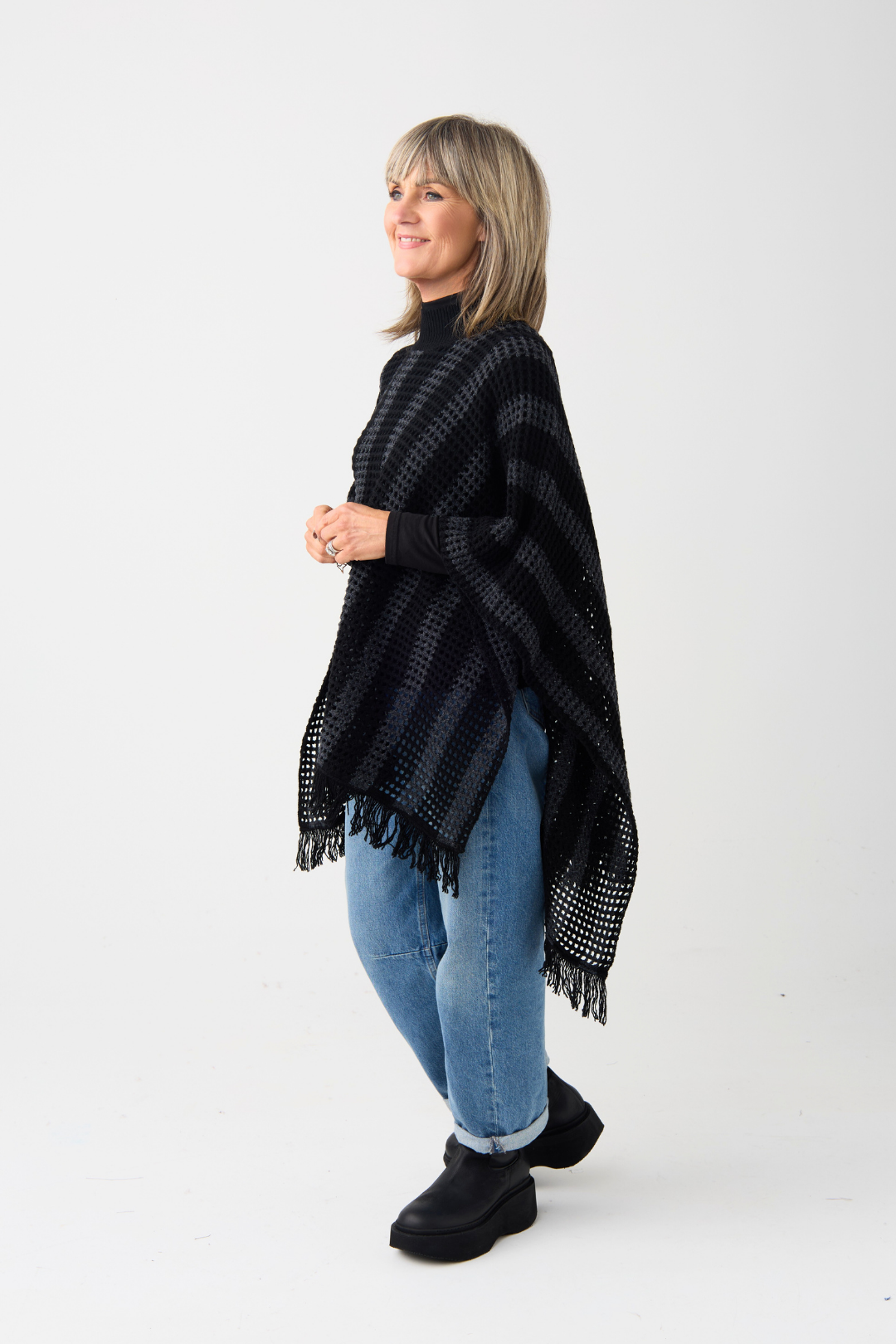 el2 Black/Charcoal Stripe Poncho