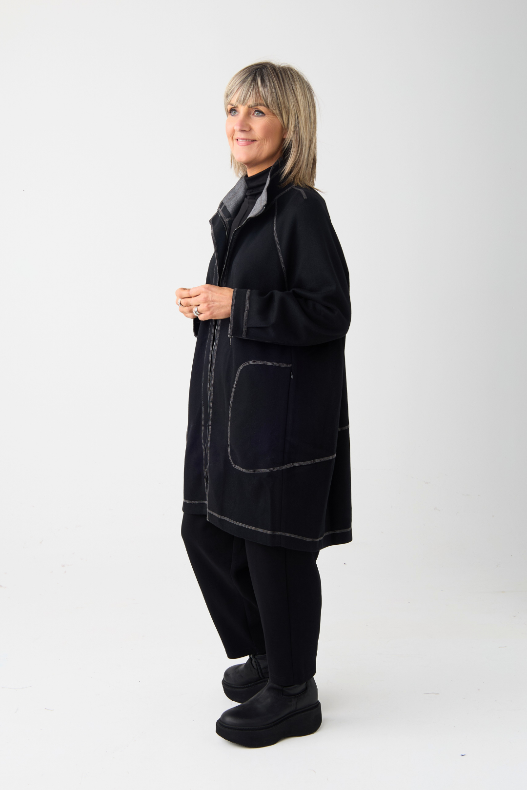 el2 Black Contrast Stitch Jacket