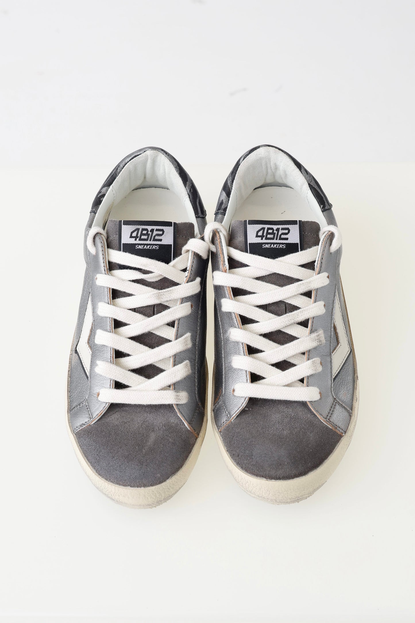 4B12 Suprime Steel/Grey Trainers