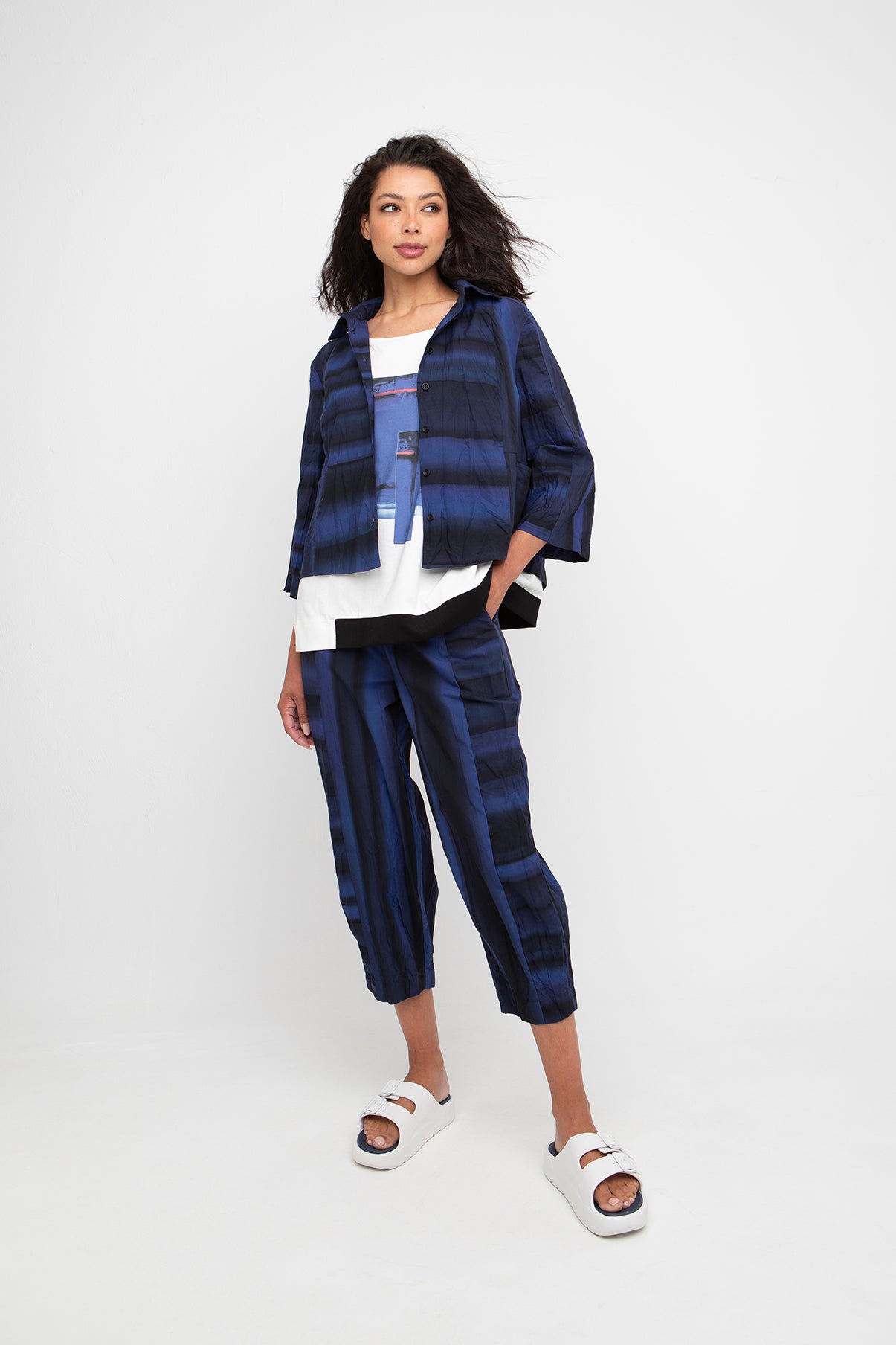 Ozai n Ku Off White/Blue Front Print Top