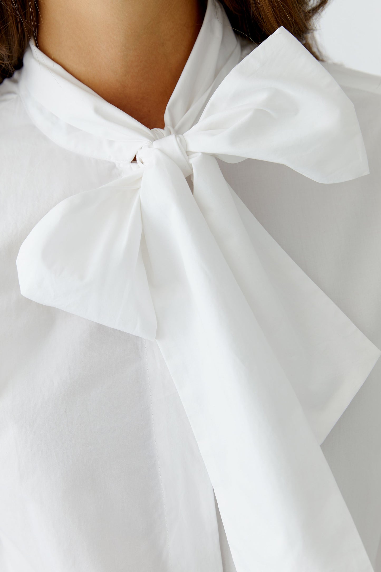 Oui White Pussy Bow Blouse
