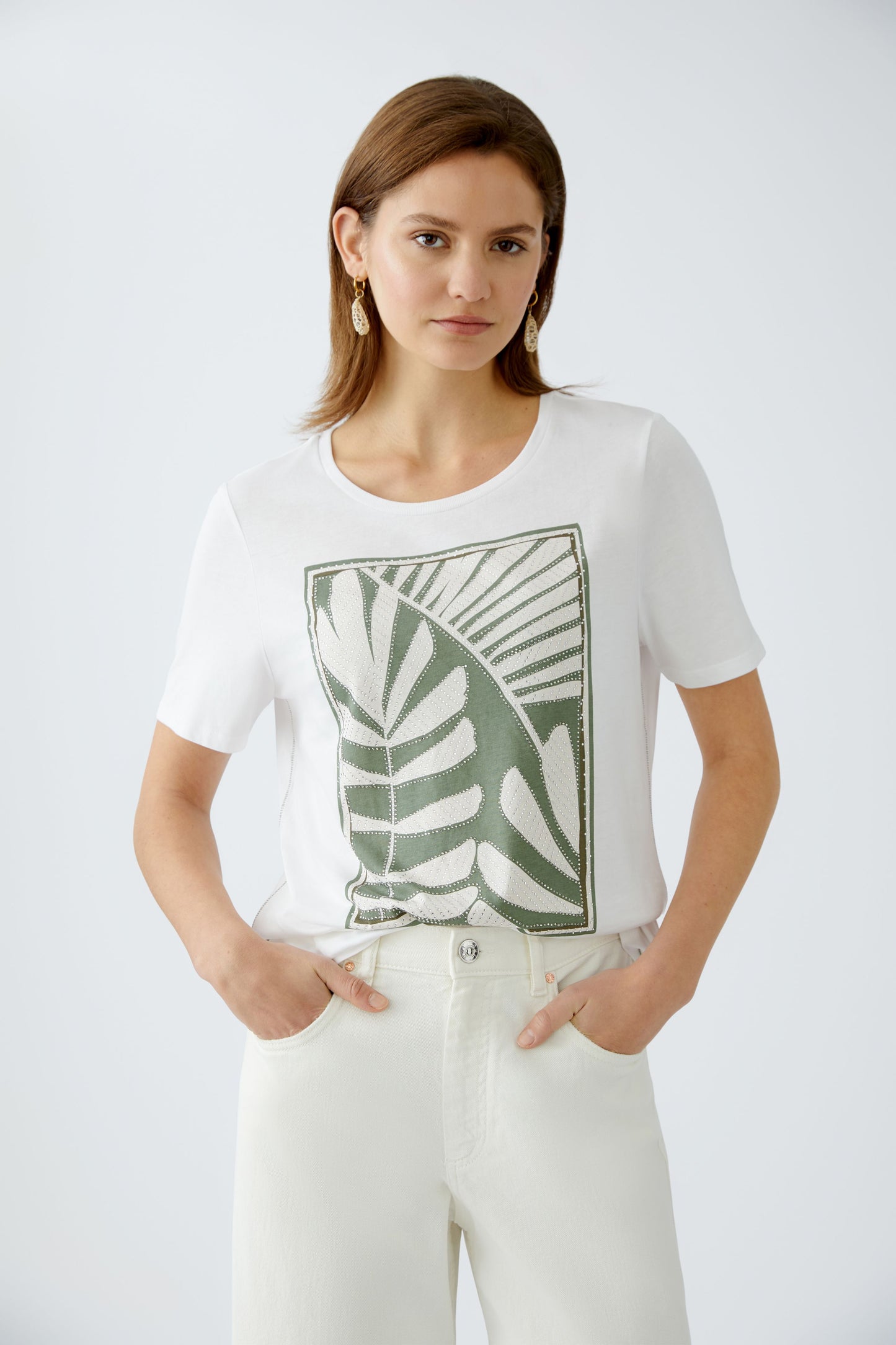 Oui Optic White Leaf Print Rhinestone T-shirt