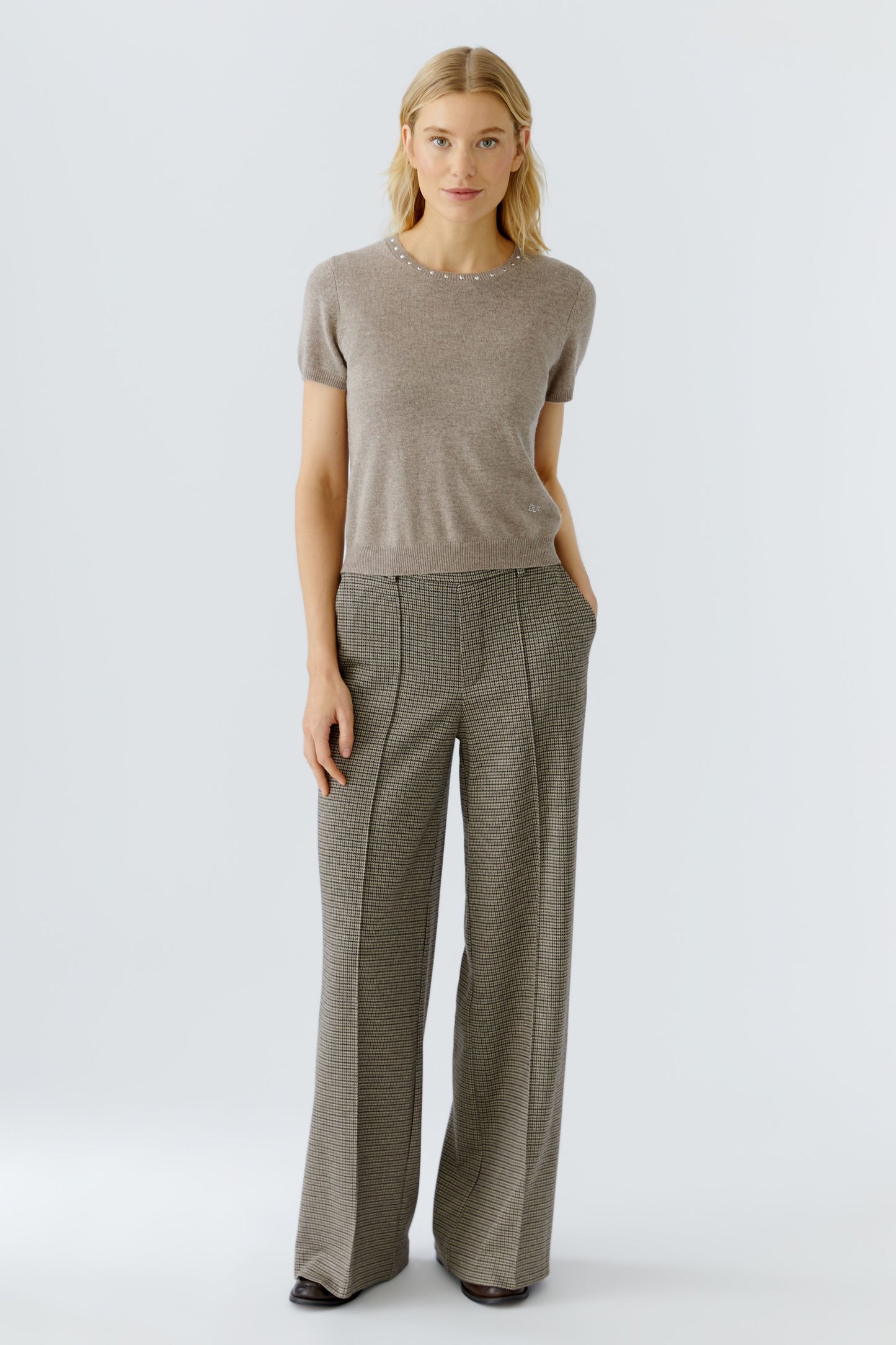 Oui Smokey Taupe Decorative Stone Jumper