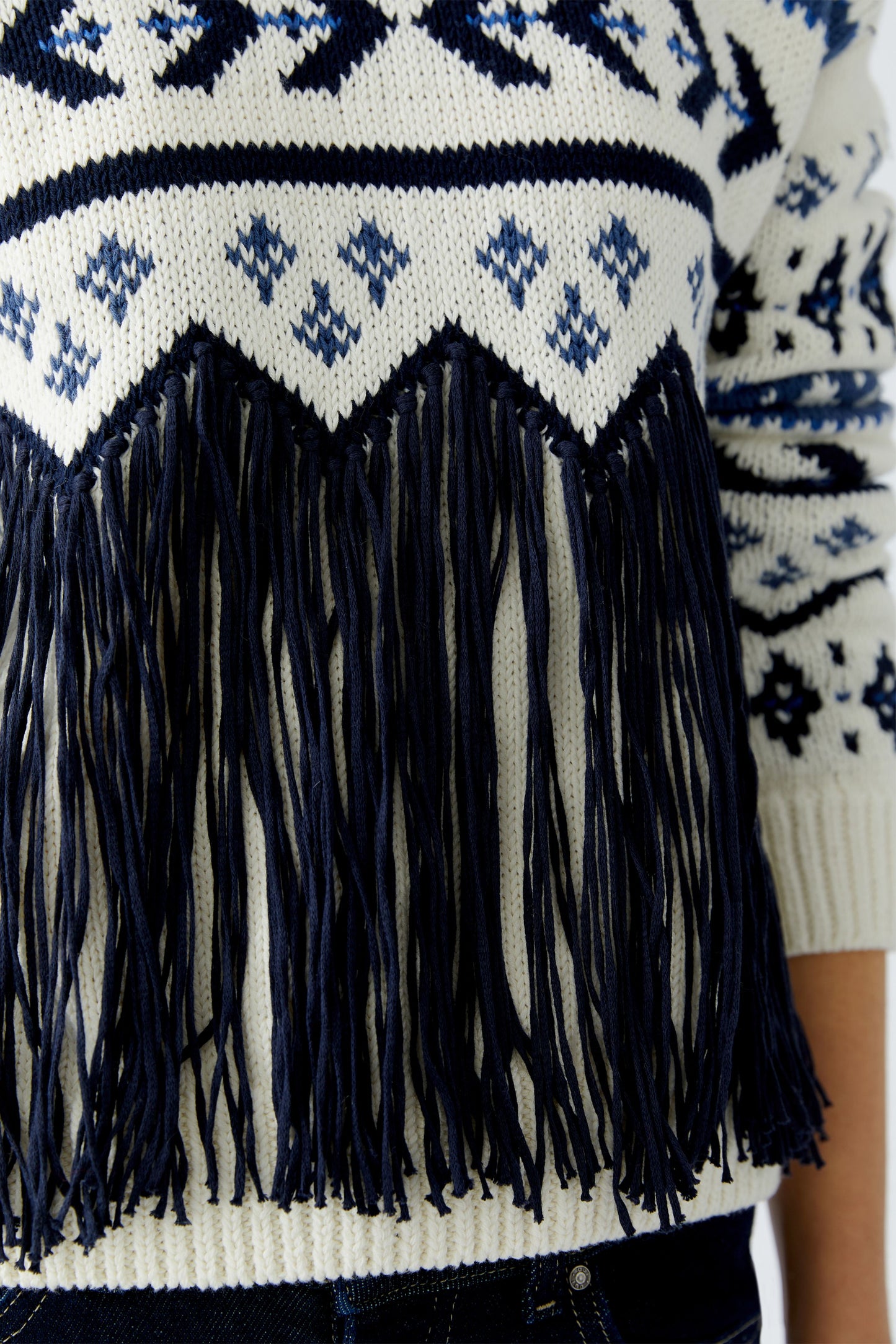 Oui White/Blue Fringe Pattern Jumper