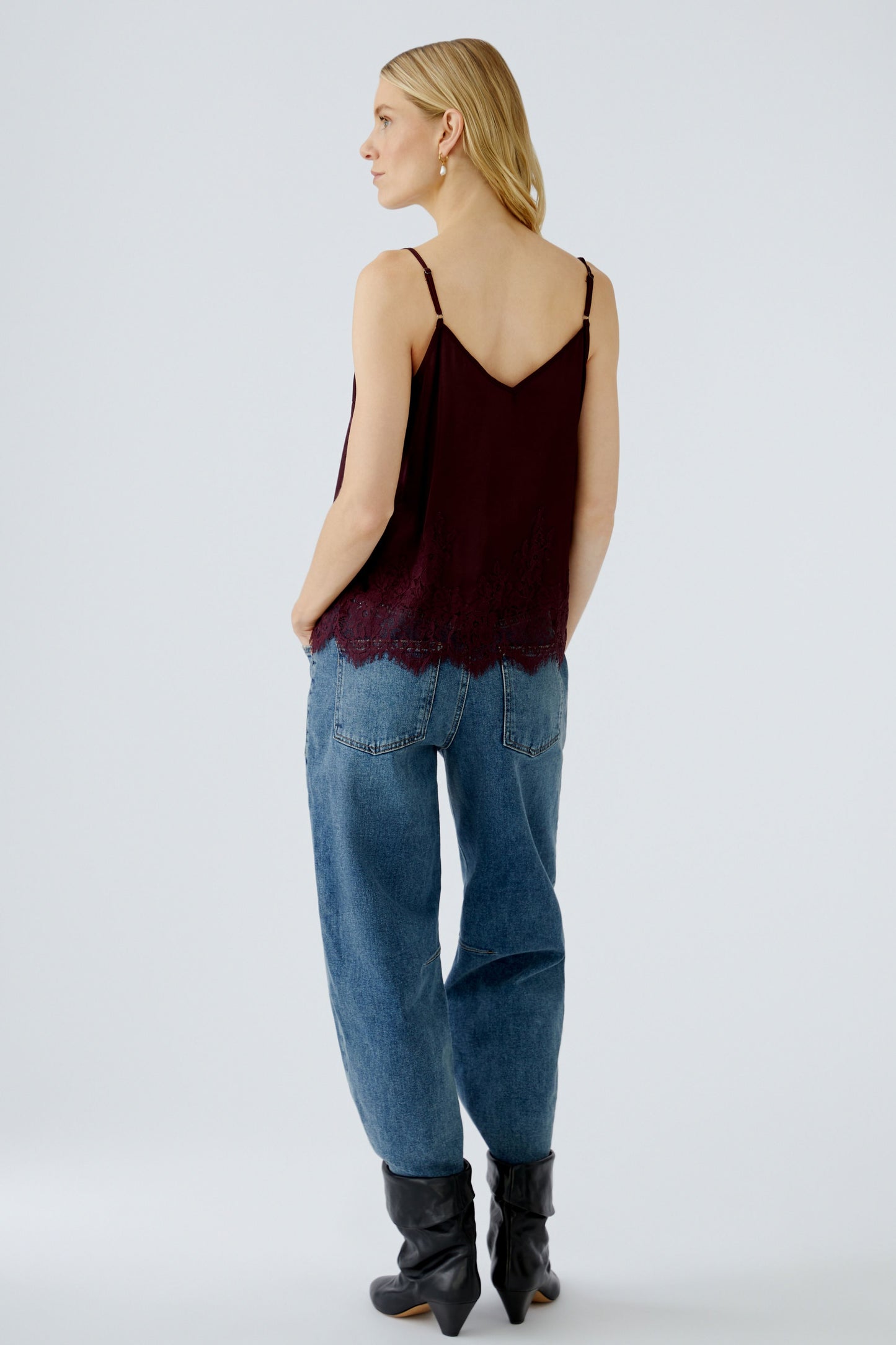 Oui Bramble Berry Lace Trim Vest Top