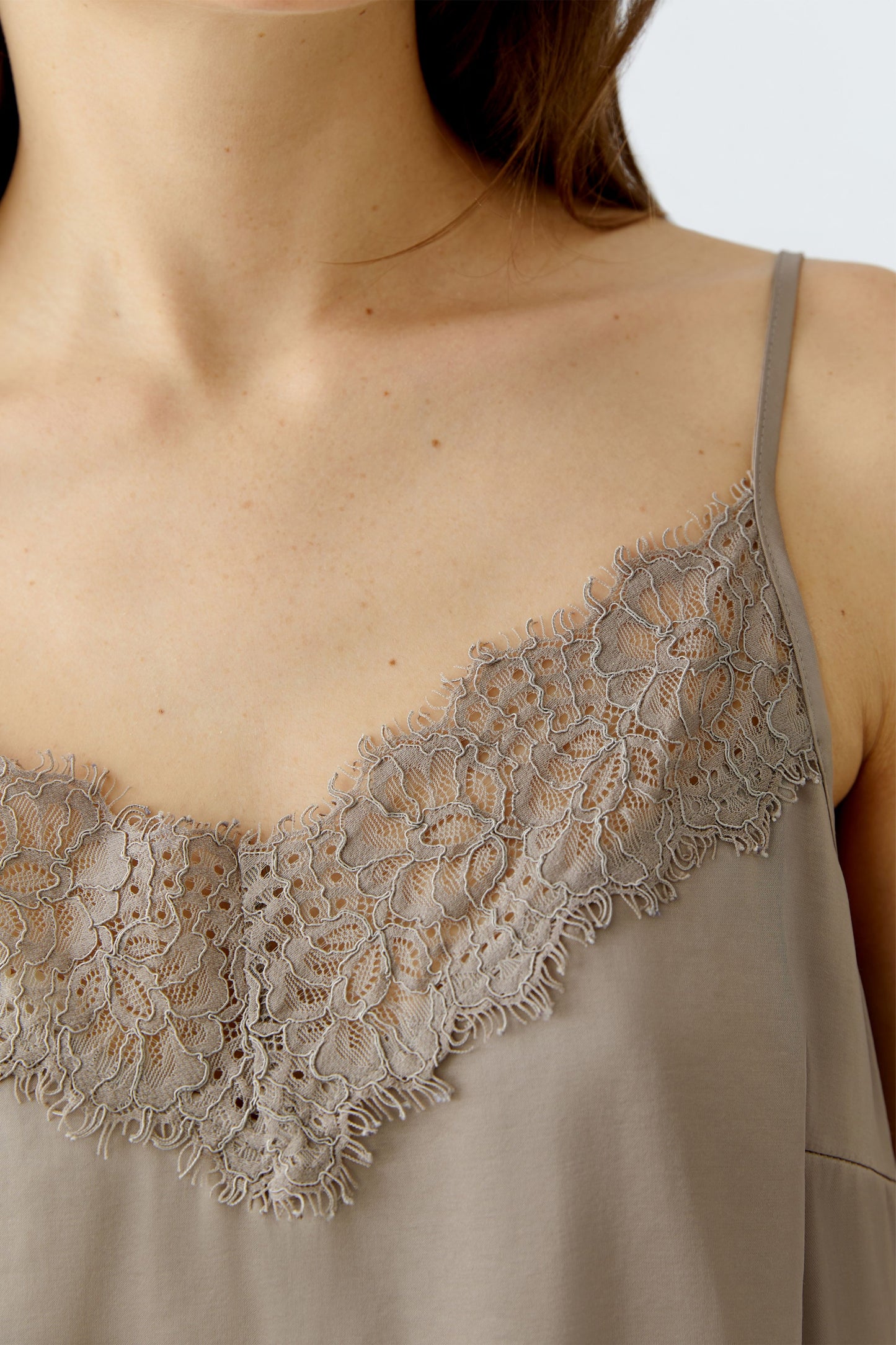 Oui Fungi Lace Trim Vest Top