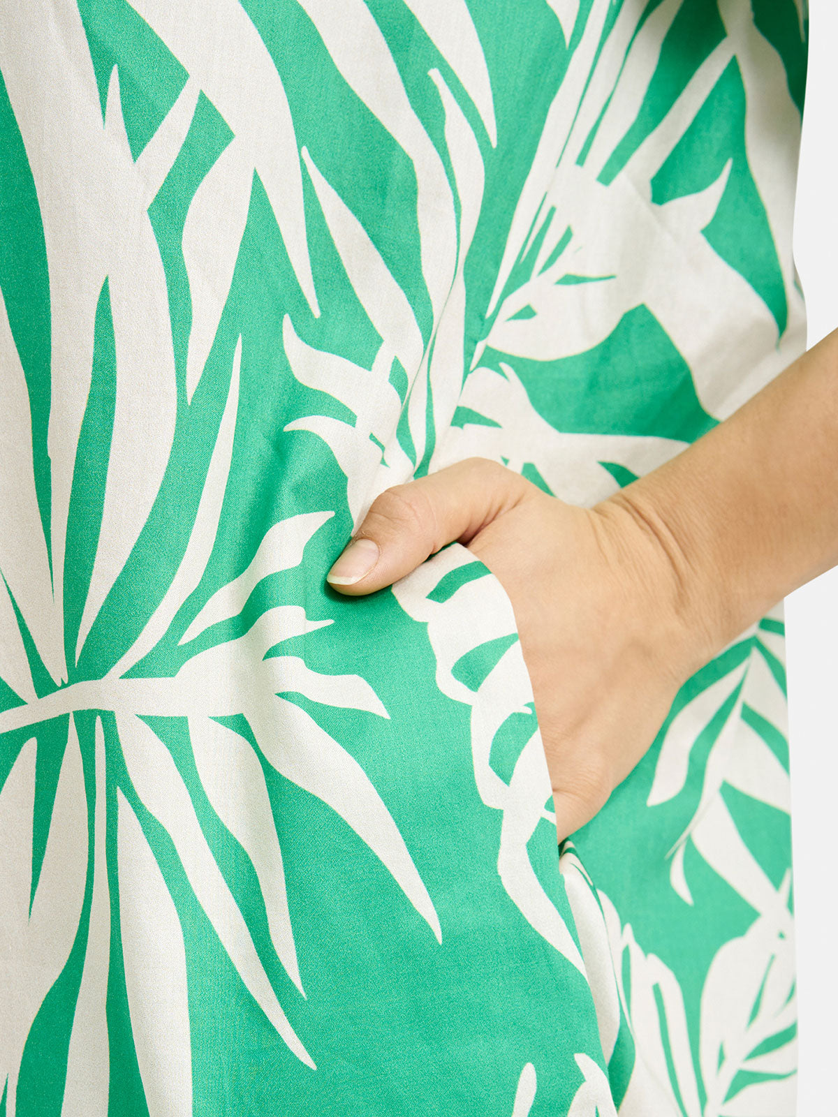 Milano Apple Leaf Print Shirt Dress
