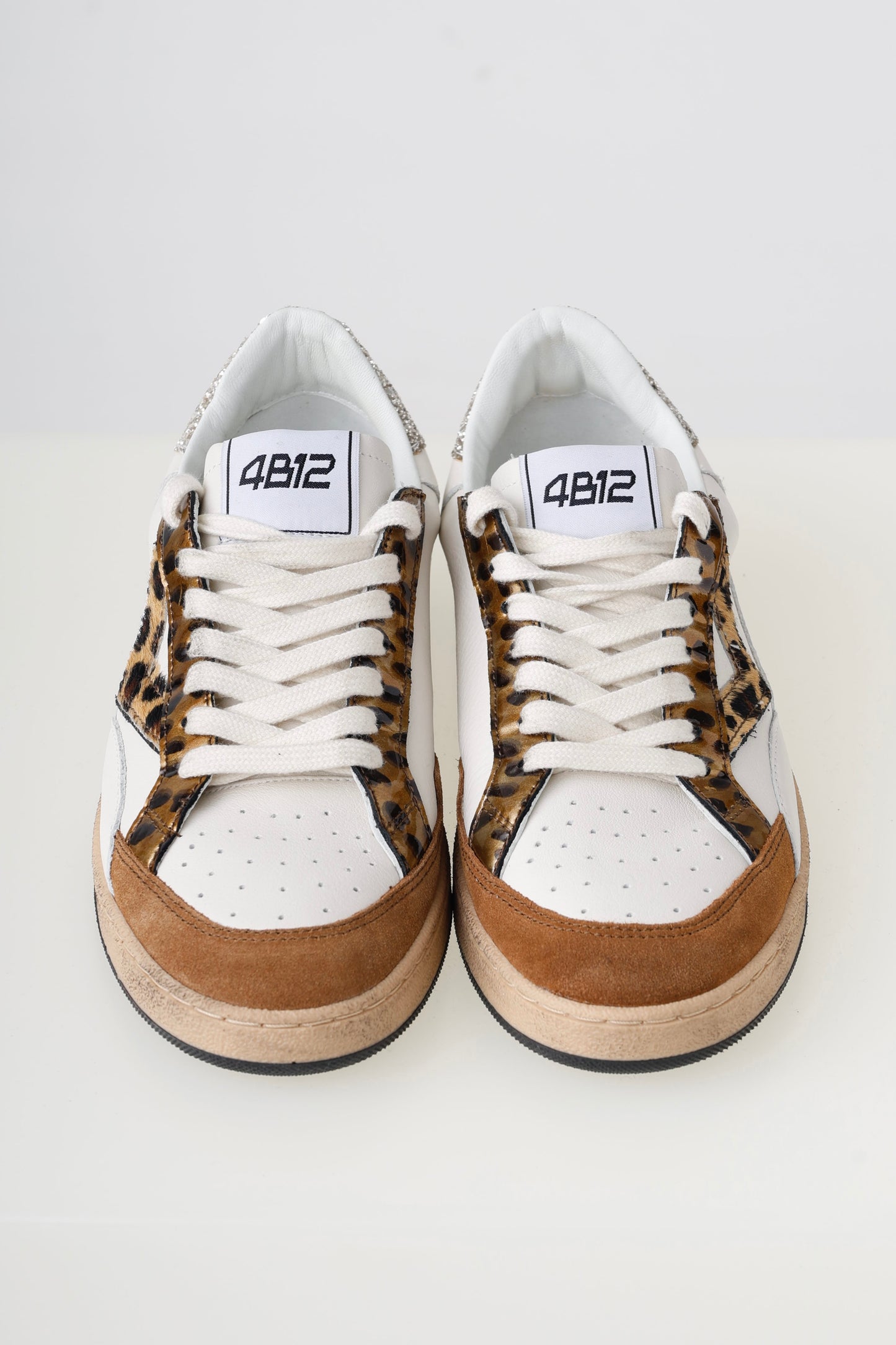 4B12 Playnew White/Beige/Animal Trainers
