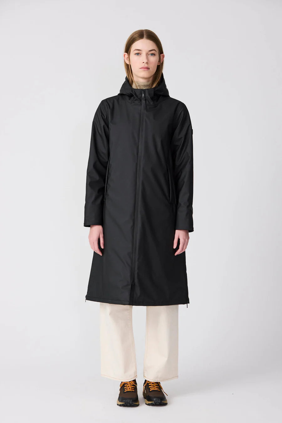 Tanta Tormenta Black Coat