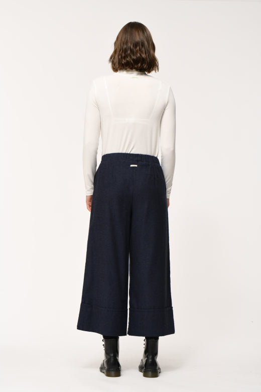 Humility SOPHIO Marine Cropped Trouser