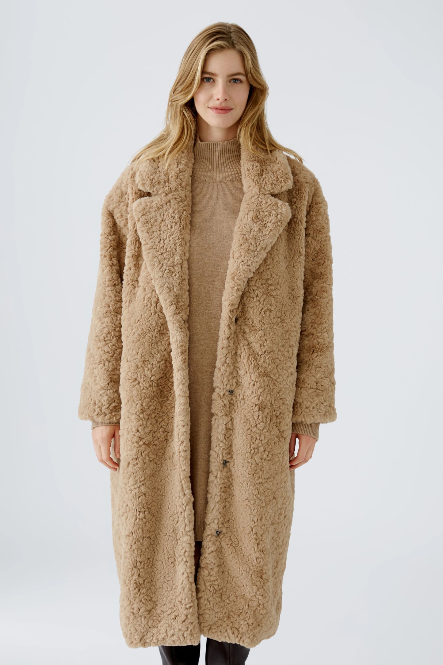 Oui Stone Faux Fur Coat