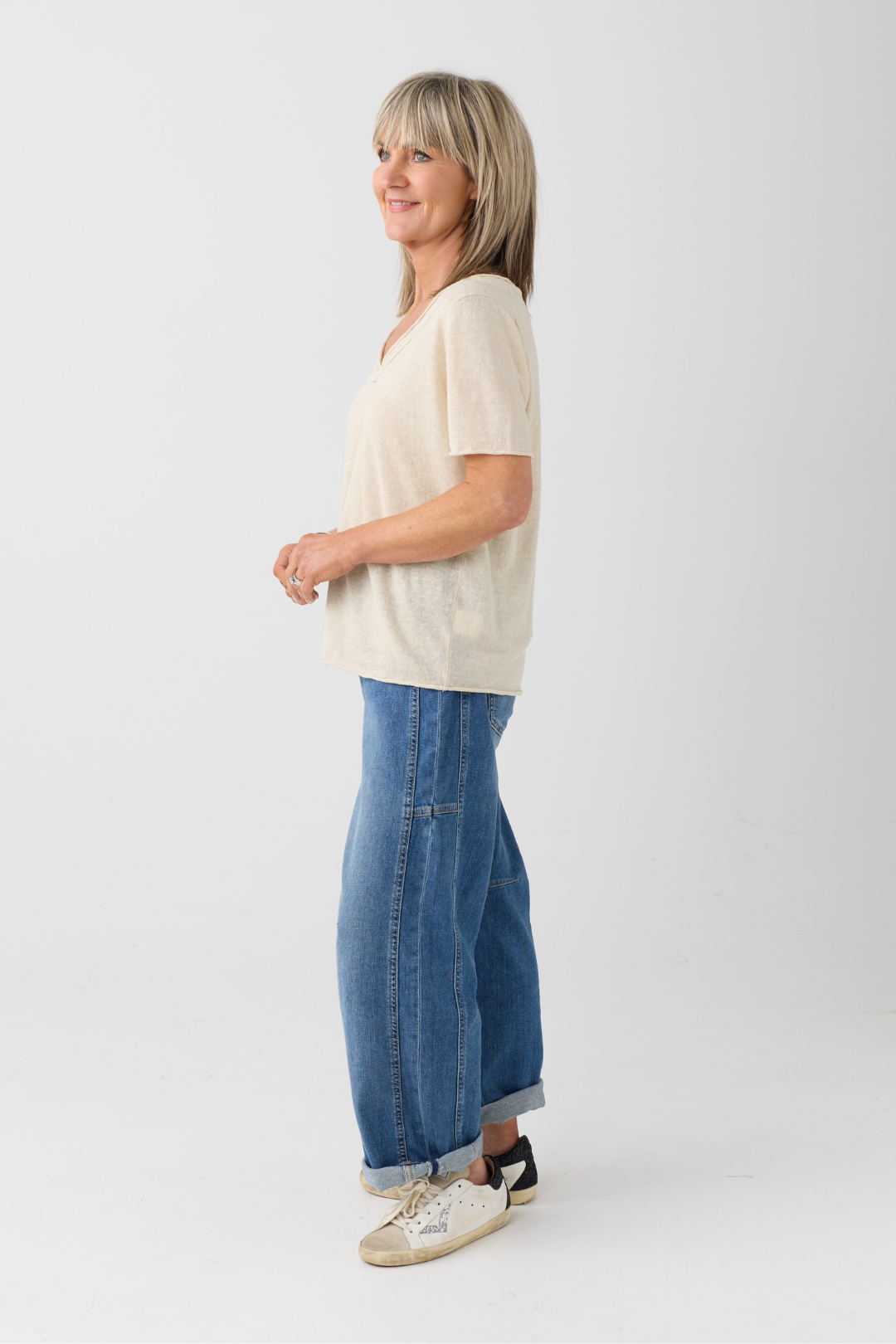 el2 Cream V-Neck Knit T-Shirt 1075