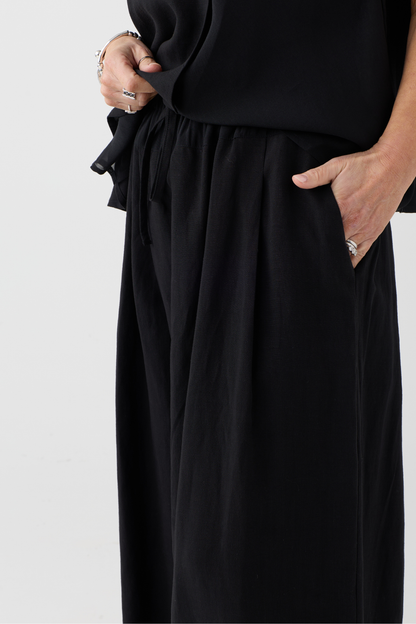 el2 Black Wide-Leg Trouser 8005