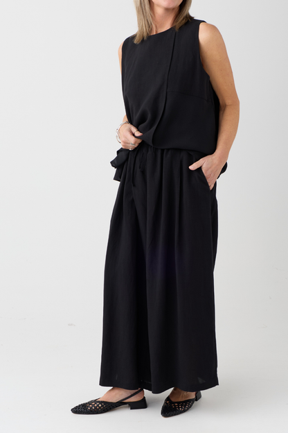 el2 Black Wide-Leg Trouser 8005