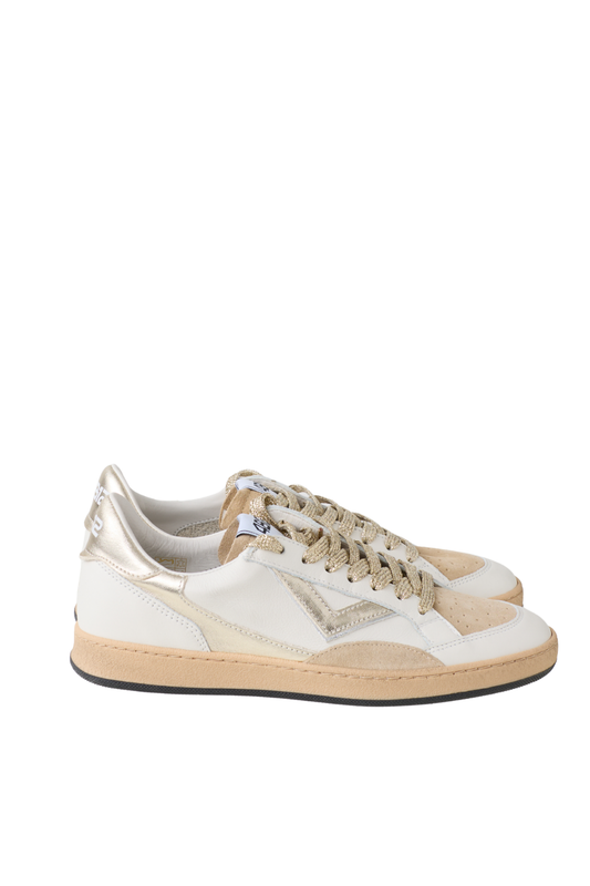 4B12 Playnew Platinum Trainers