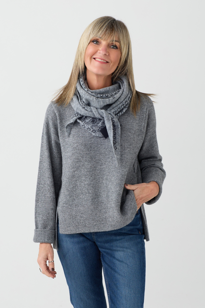 Oui Steel Grey Paisley Print Scarf