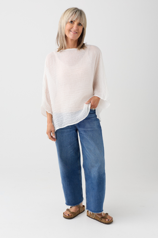 el2 White Oversized Crinkle Top 1099