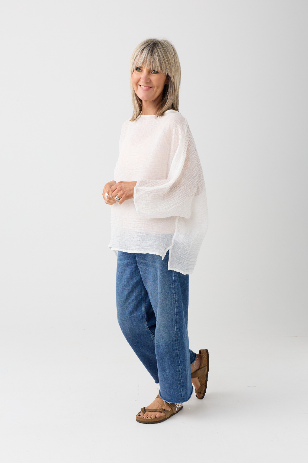el2 White Oversized Crinkle Top 1099