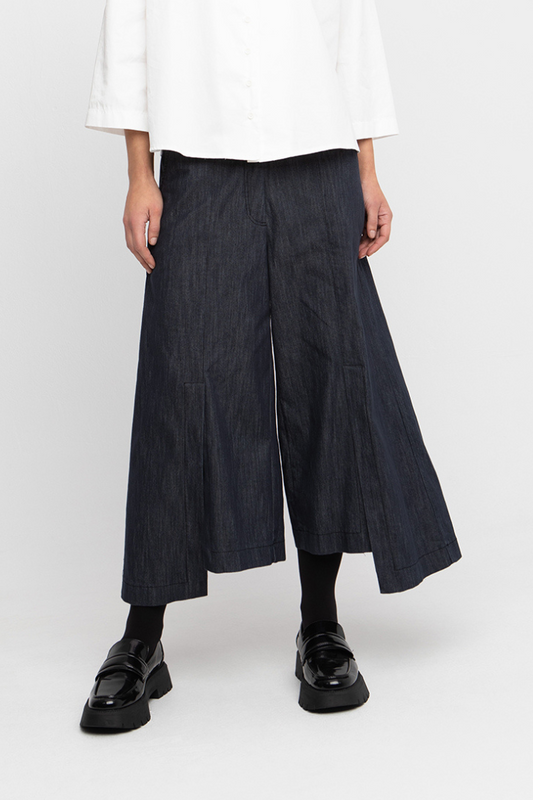 Ozai N Ku Denim Crop Trouser / Split Hems