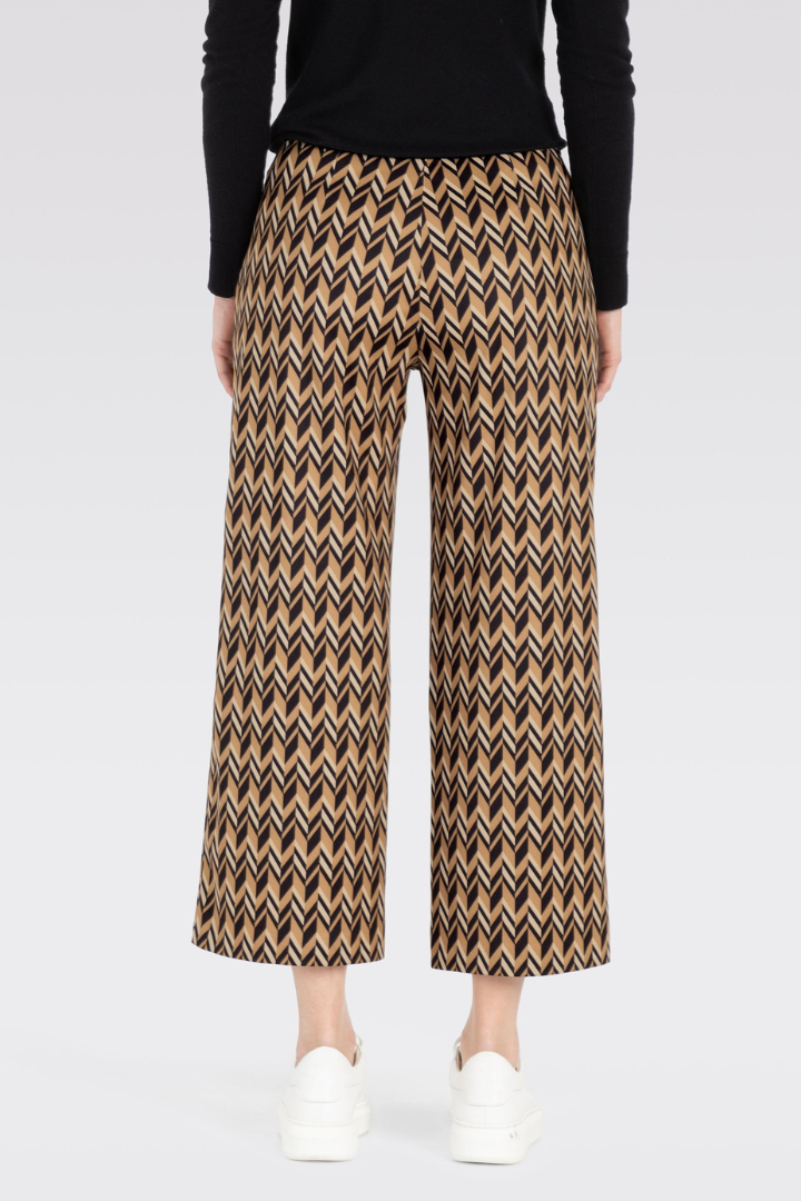 Mac Chiara Smart Cropped Black/Gold Print Trousers