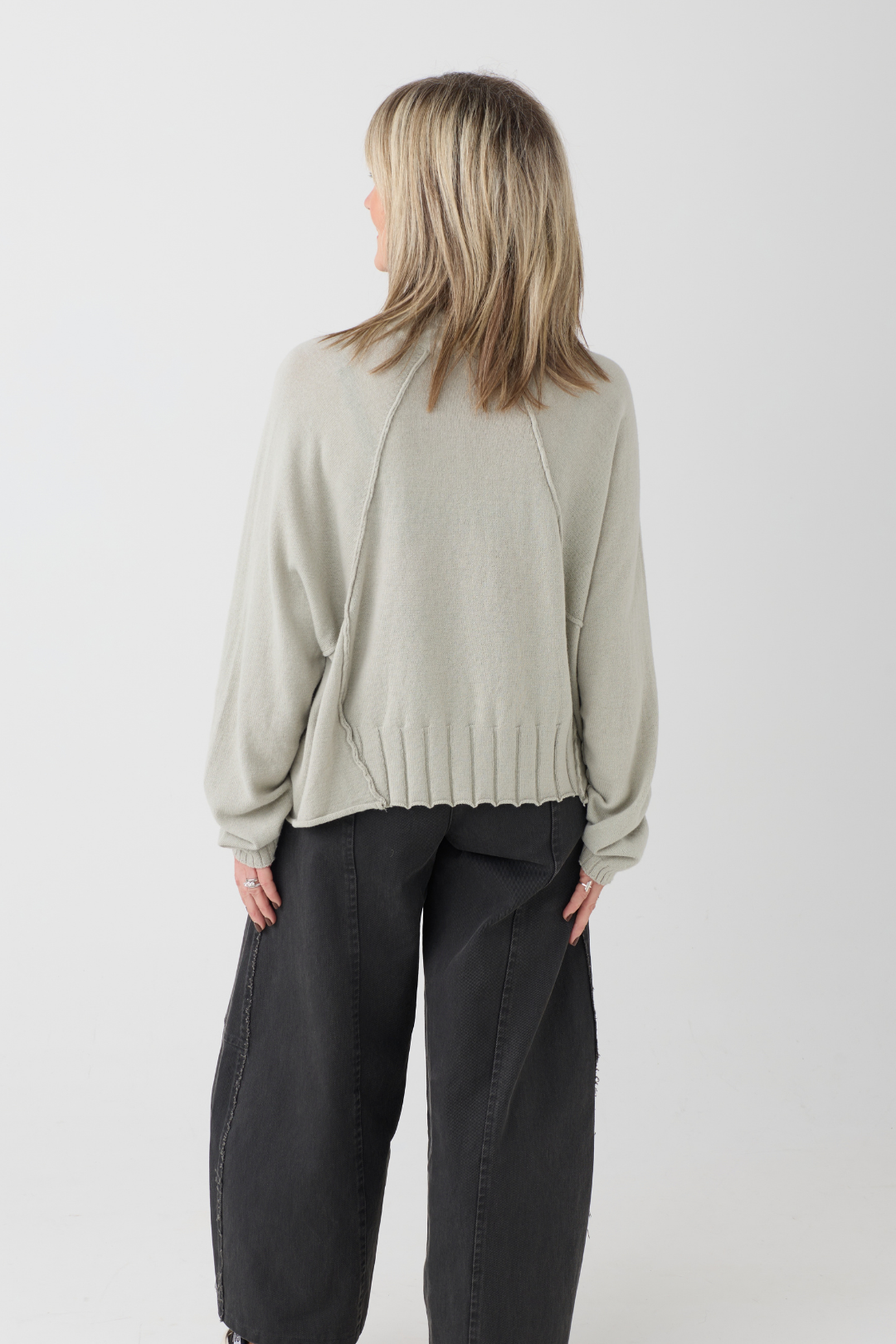 Lurdes Bergada Stone Jumper 811