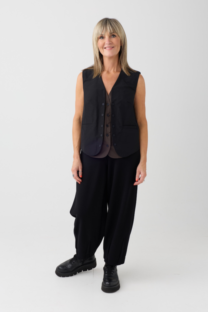 Ozai n Ku Black/Brown Block Waistcoat 028
