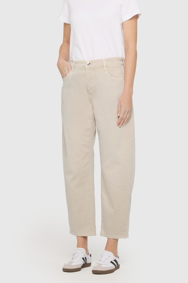 Mac Danni Ivory Barrel Jeans