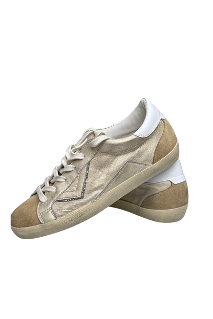 4B12 Suprime Platinum Trainers