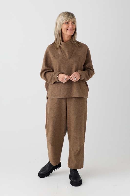 el2 Soft Camel Trouser 8072