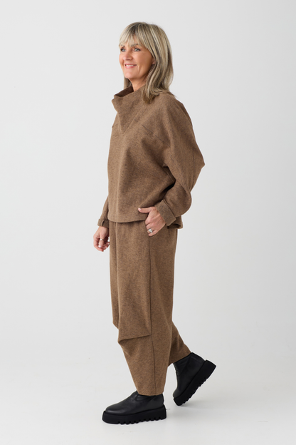 el2 Soft Camel Trouser 8072