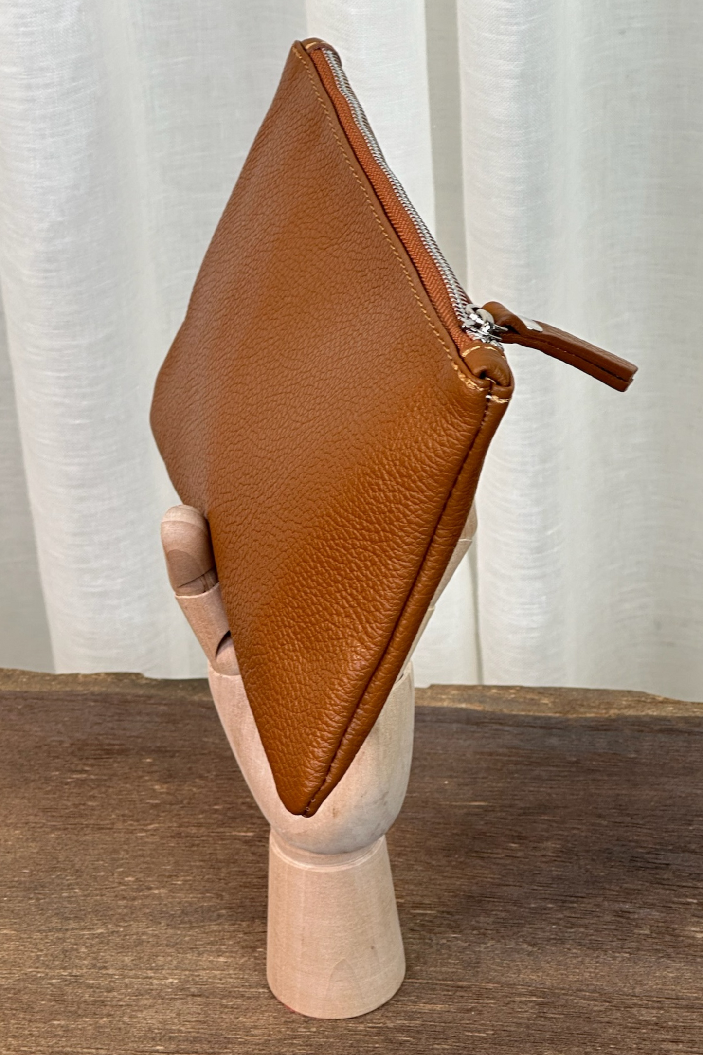 Moda Tan Leather Pouch