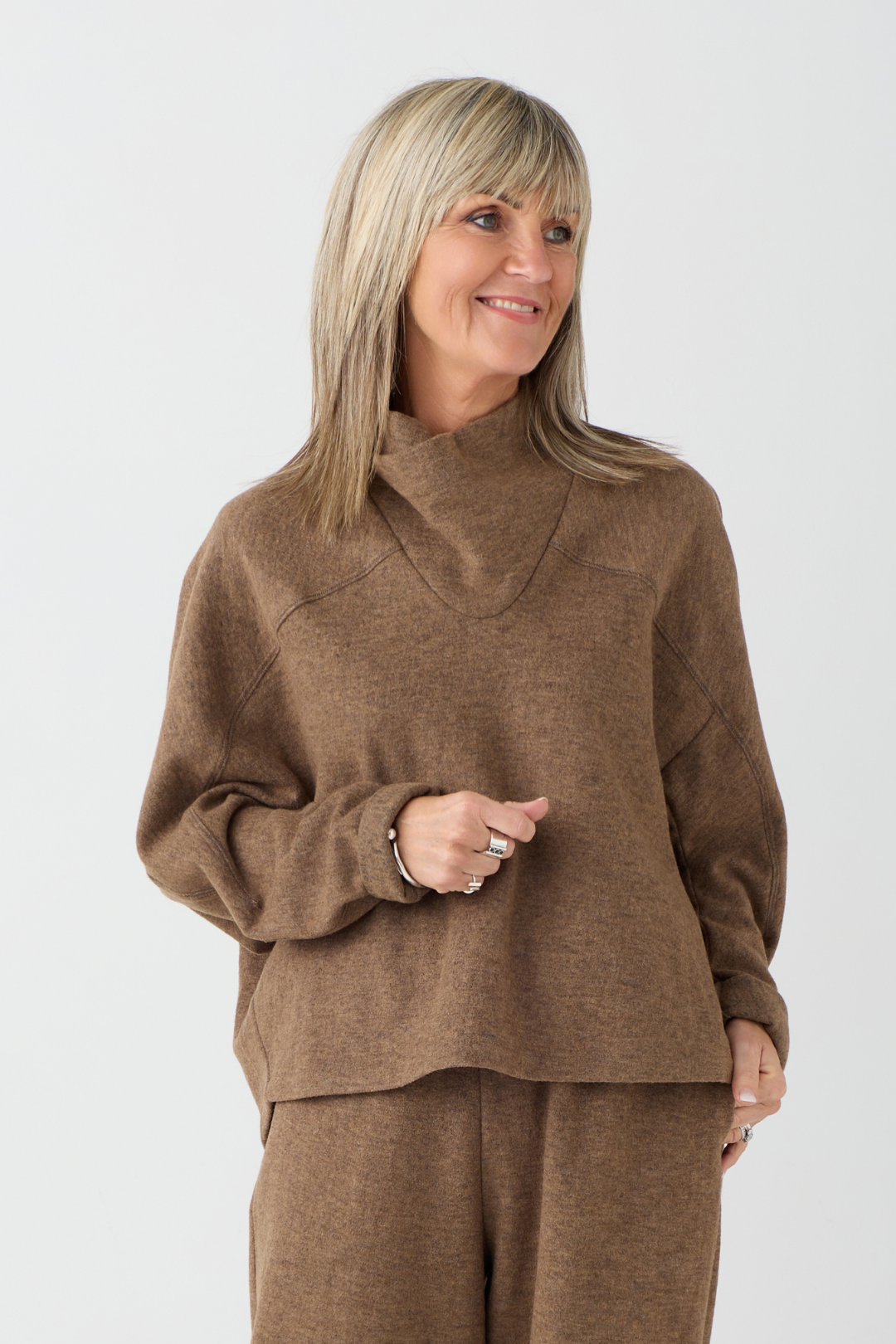 el2 Soft Camel Top 1073