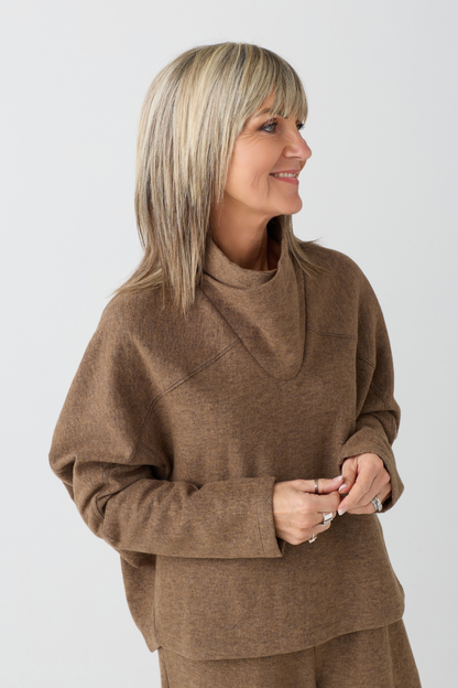 el2 Soft Camel Top 1073
