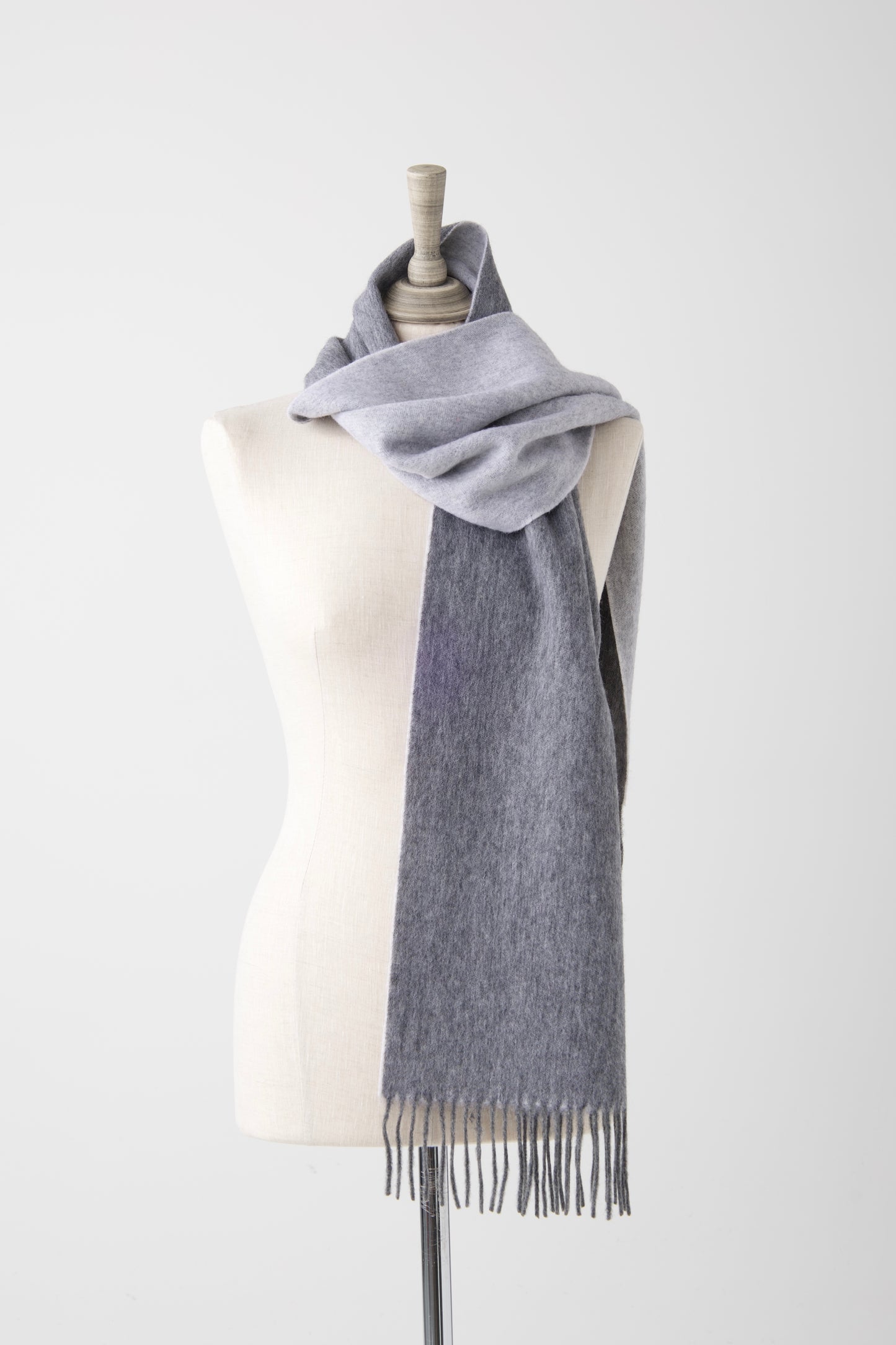 el2 Grey Contrast Scarf