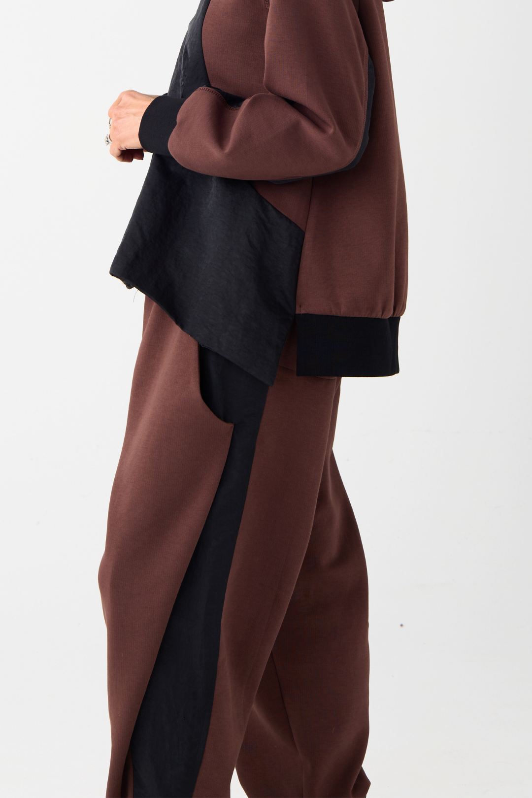 el2 Brown/Black Contrast Barrel Leg Trouser