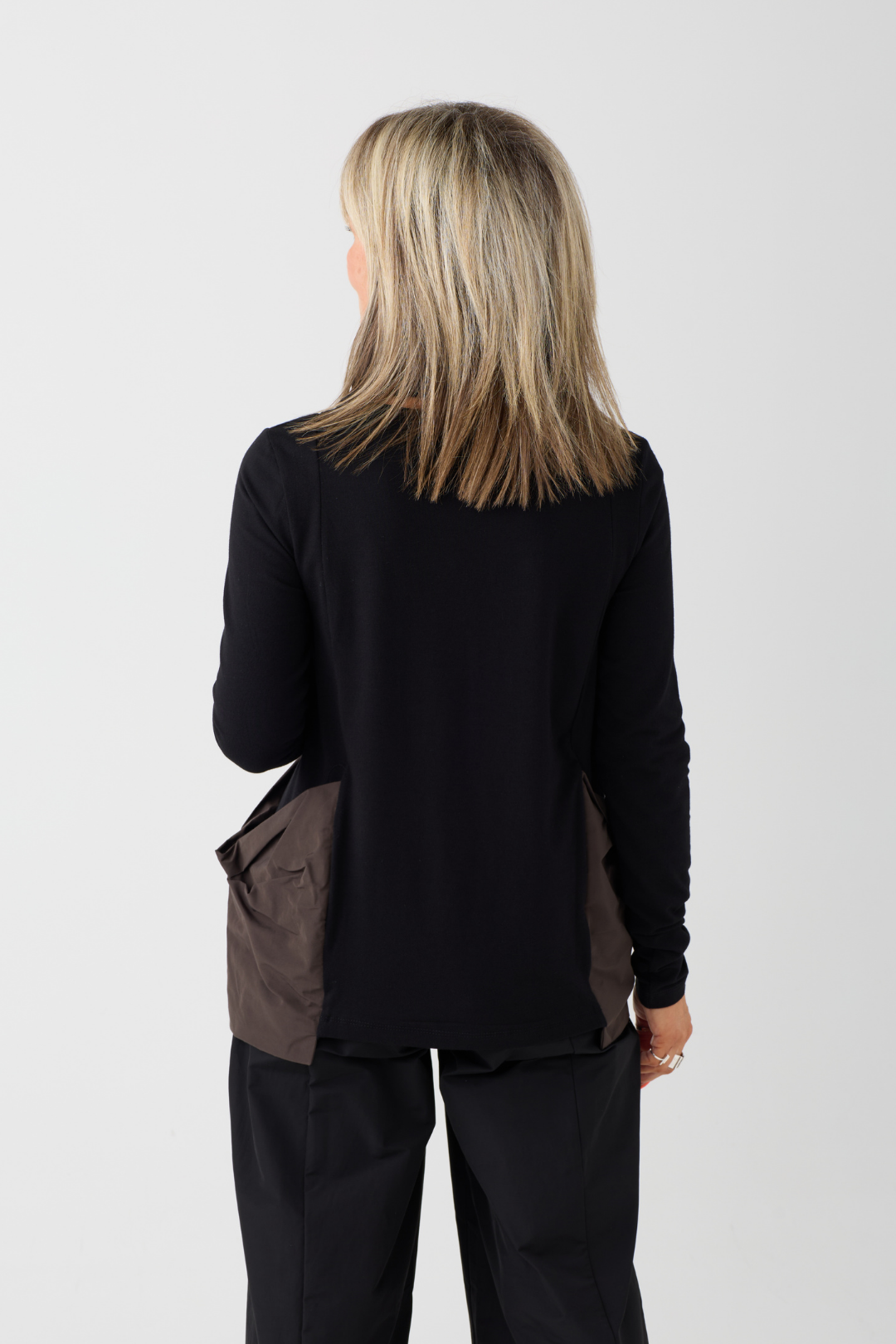 Ozai n Ku Black/Brown Block Top w/Snood