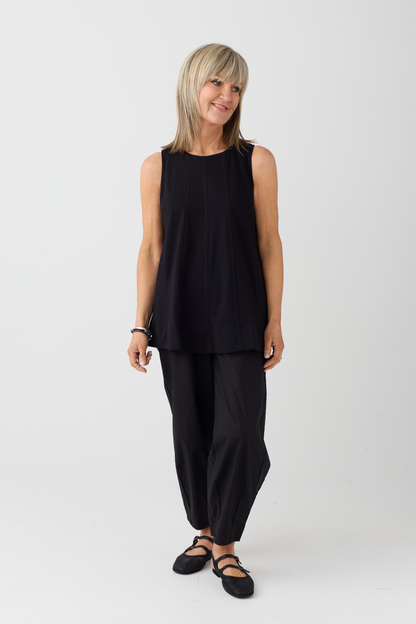 Ozai n Ku Black Sleeveless Top